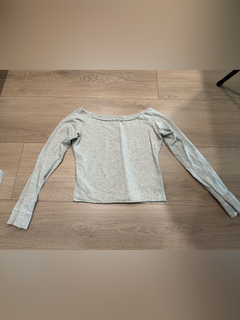 Brandy Melville Long Sleeve Crewneck Top